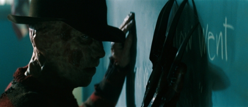 Jackie Earle Haley ist der neue Freddy Krueger - und er verzählt sich nie (Foto: Warner Bros)