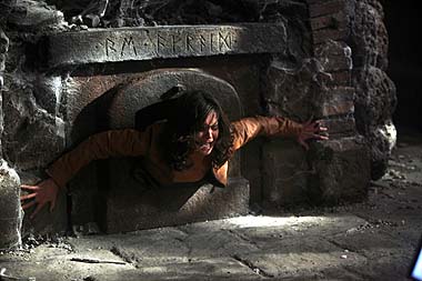 Kim kriecht aus dem letzten Loch (Foto: Studiocanal)