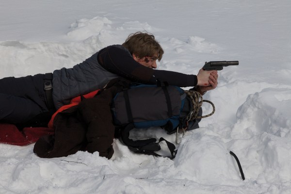 Schießübungen im Schnee (Foto: Ascot Elite)